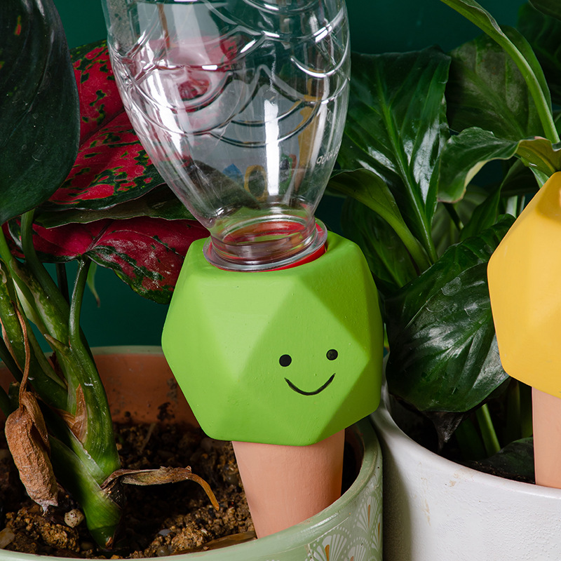 Dispositivos de Riego para Pla - Self Watering Insert reseña y precio
